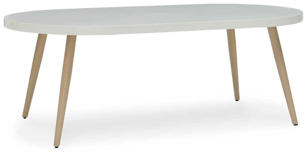 Seton Creek Outdoor Dining Table and 4 Chairs