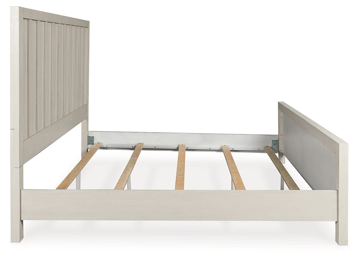 Shaybrock Queen Panel Bed with Mirrored Dresser