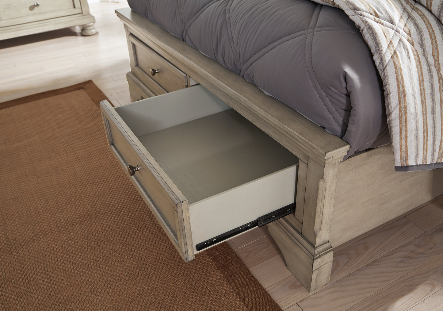 Lettner Queen Sleigh Bed with 2 Storage Drawers