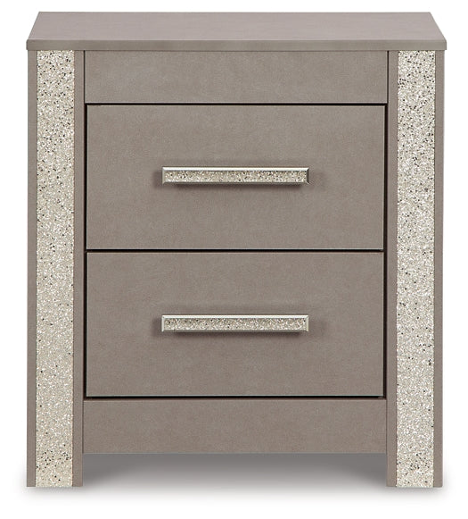 Surancha Queen Panel Bed with Mirrored Dresser, Chest and 2 Nightstands