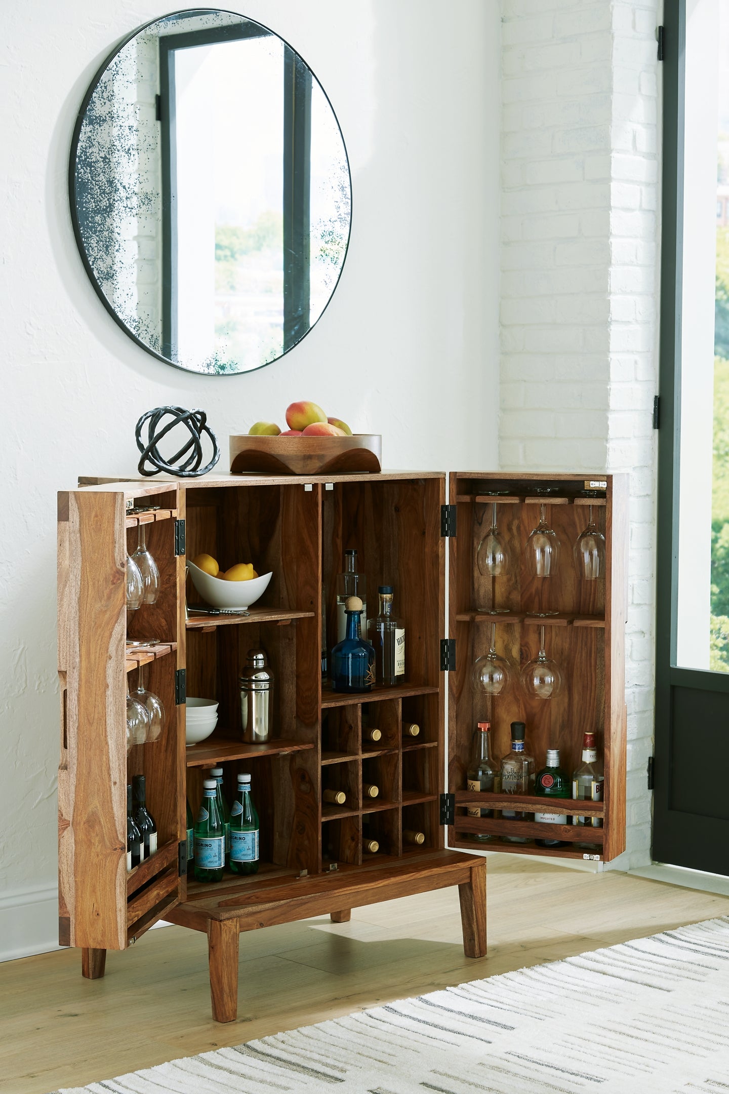 Dressonni Bar Cabinet