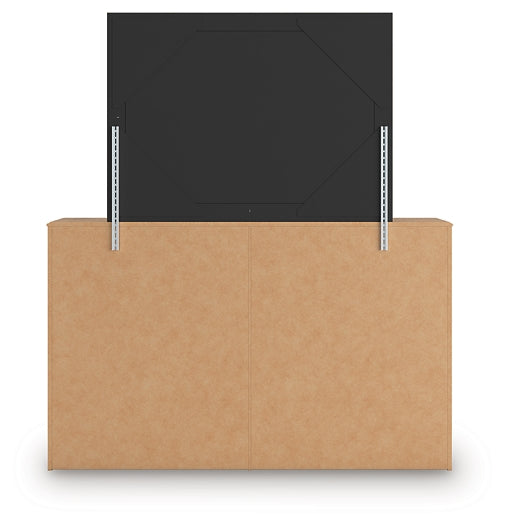 Aleaport King Panel Bed with Mirrored Dresser and Nightstand