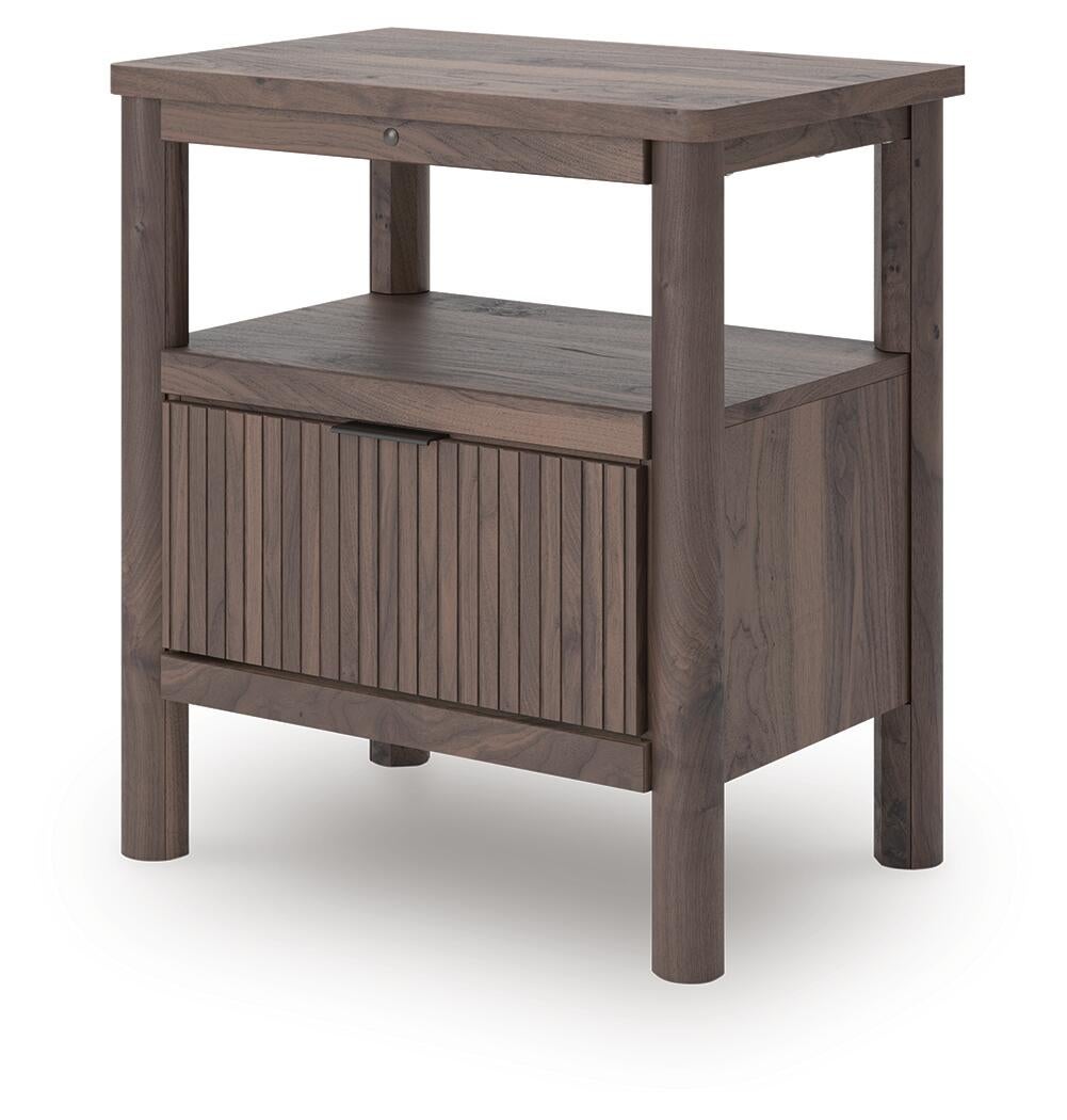 Pamytta Full Panel Bed, Dresser, Mirror, Chest and Nightstand